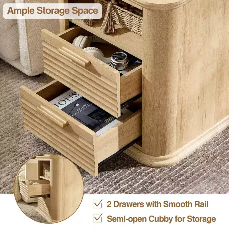 Table de chevet cannelée avec station de recharge intégrée - 2 tiroirs, étagère ouverte, ports USB et Type-C